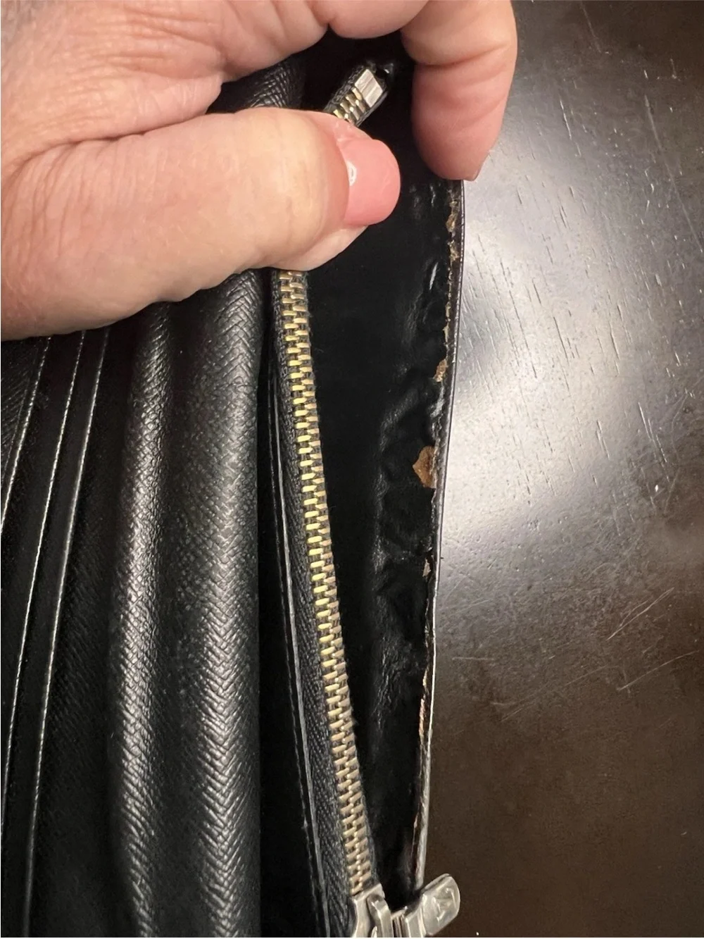 Louis Vuitton Damier Graphite Long Wallet Black Leather Authentic Entrupy COA